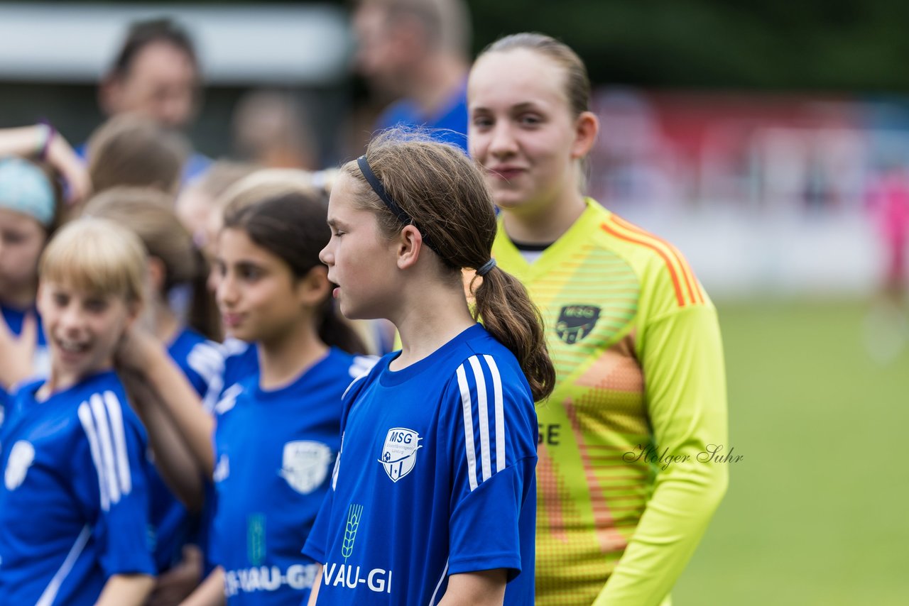 Bild 108 - Loewinnen Cup